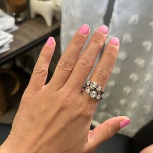 Elegant Silver Crystal Ring